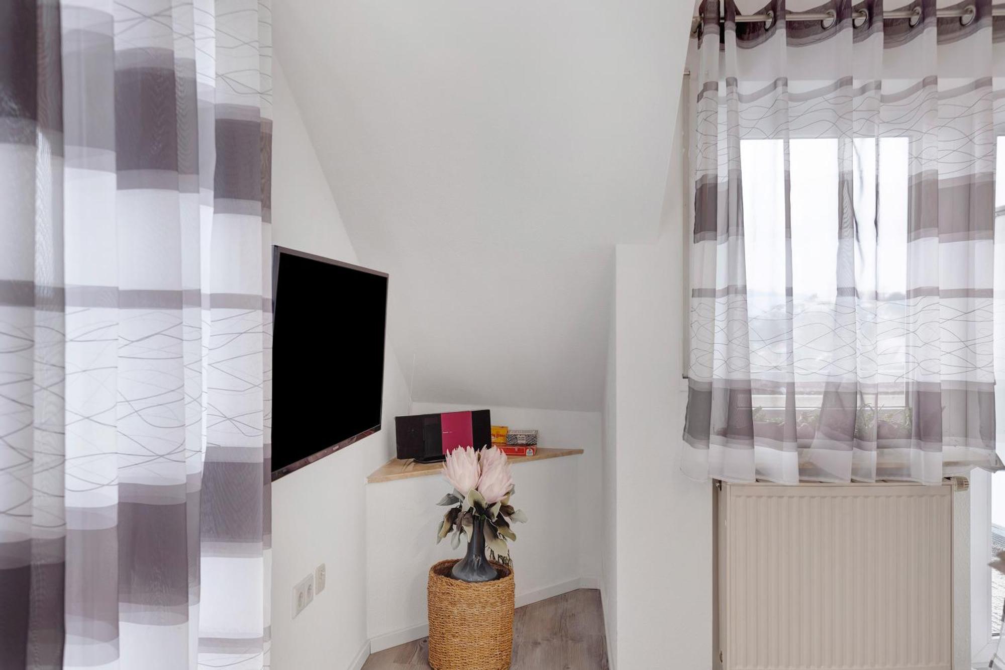 Haus Bodanblick Бодман-Людвигсхафен Экстерьер фото